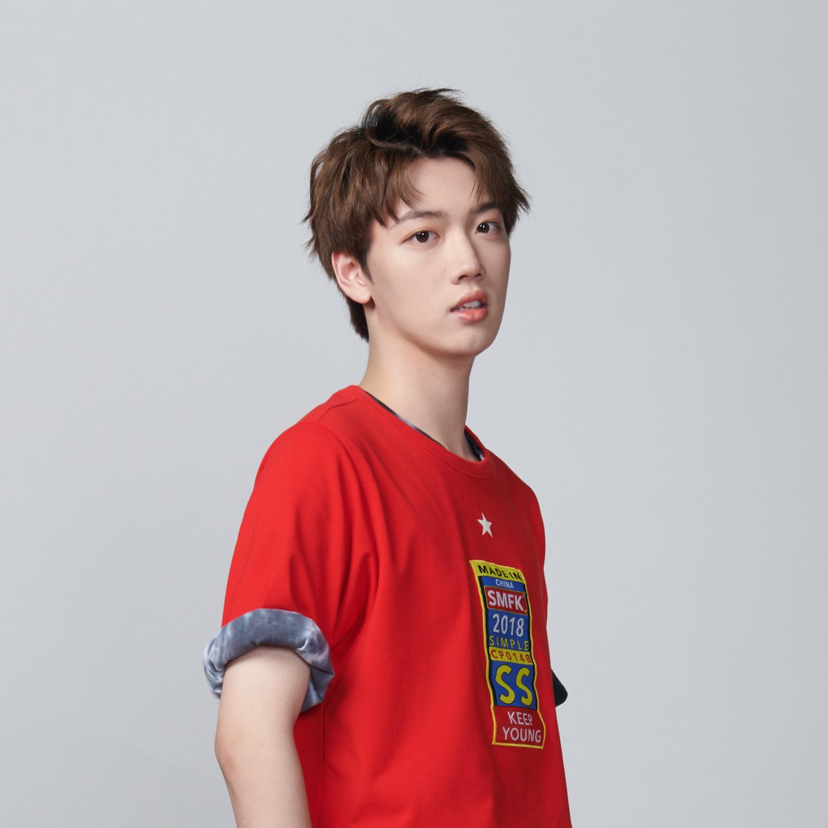 魏子越- wei ziyue- 1998.08.25- from xiangyang, hubei- visual design major at chung-ang university, korea- under hongyi entertainment- participated in afo- placed 43rd in pdx 101 #魏子越  #创造营2021  #Chuang2021  #创4  #ProduceCamp2021