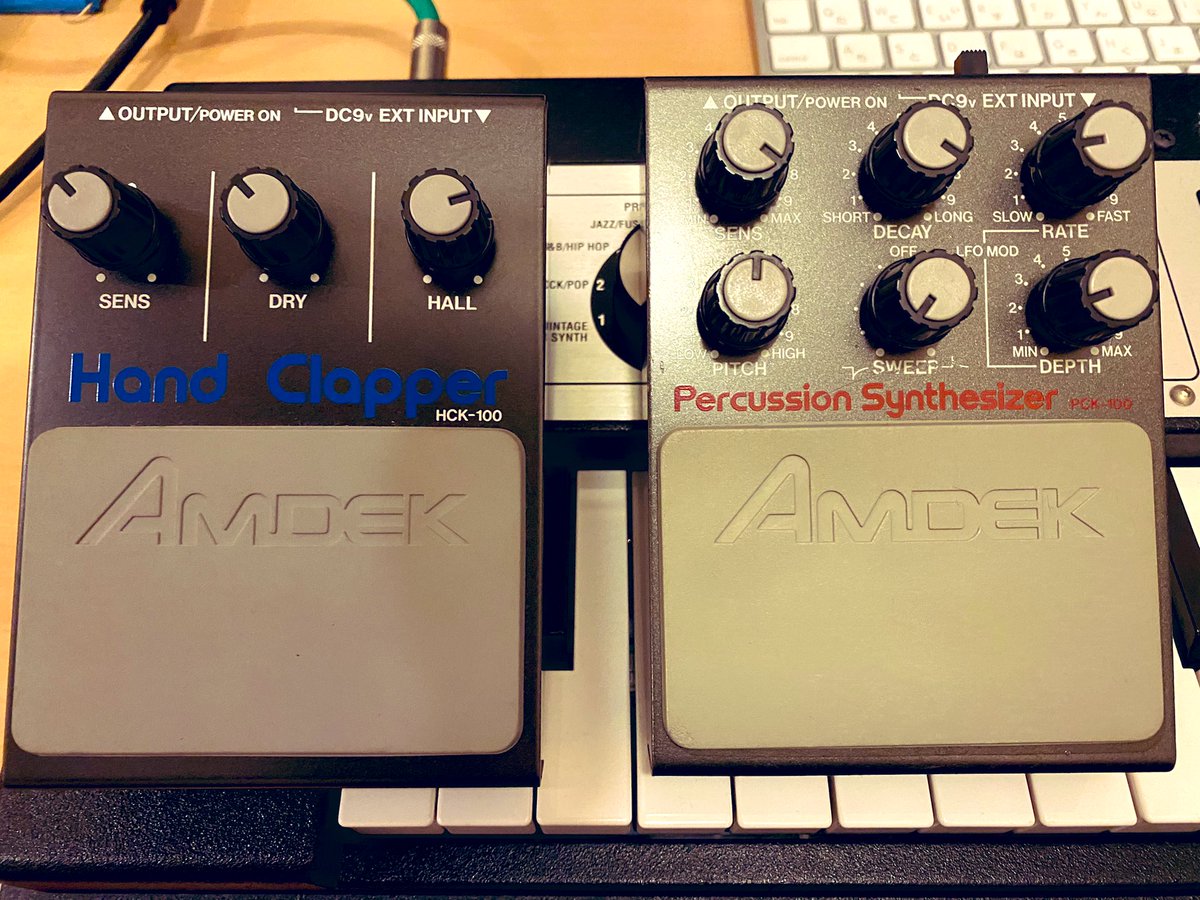 Qu_ma's tweet photo. AMDEKのHand Clapperゲット🙆🏻♂️
pck-100手に入れた時からこれもいつか欲しいと思っていたやつだから嬉しい
てかめっちゃ状態良いよこれ
#AMDEK
#handcrapper https://t.co/HWkaq4uBUF