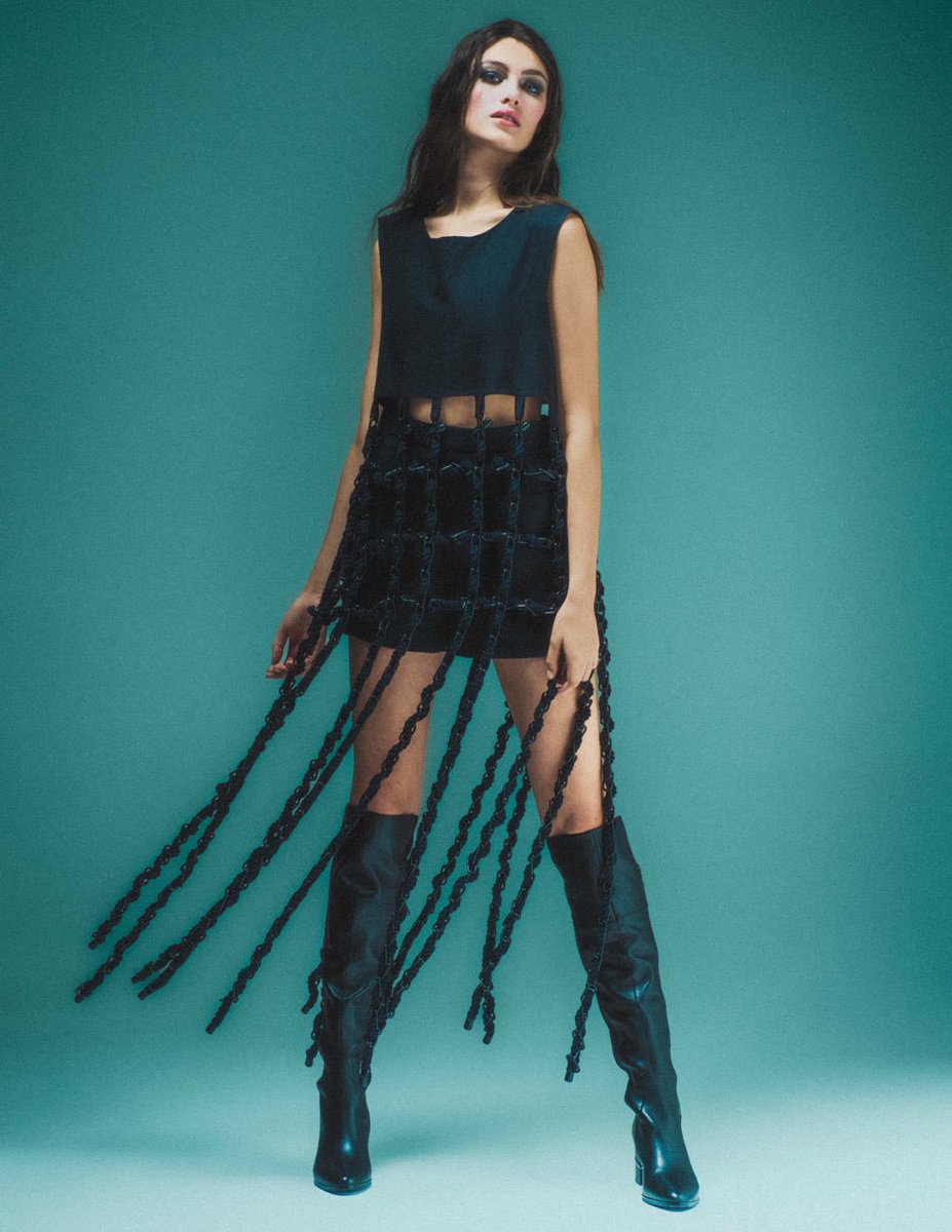 PHOENIX (@phoenixmaguk) on Twitter photo 🖤UNCAGED🖤
Out now, link in our bio.
Photographer, <a href="/vitalij/">Vitaly Mozert</a>.sidorovic
Model, <a href="/charlie/">Charlie</a>.csxox
Makeup Artist, @joepmakeup
Hair Stylist, @chriscrossedd
Manicurist,@christiehuseyin
Stylists, @styledby_twisha, <a href="/amritabatth/">amrita batth</a>, @chemistry_of_vogue
#HumpDayHappiness #fashion 🖤UNCAGED🖤
Out now, link in our bio.
Photographer, <a href="/vitalij/">Vitaly Mozert</a>.sidorovic
Model, <a href="/charlie/">Charlie</a>.csxox
Makeup Artist, @joepmakeup
Hair Stylist, @chriscrossedd
Manicurist,@christiehuseyin
Stylists, @styledby_twisha, <a href="/amritabatth/">amrita batth</a>, @chemistry_of_vogue
#HumpDayHappiness #fashion