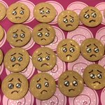 ぴえんクッキーを作ってたら感情に変化が？なんだかんだでチーズケーキに変更!