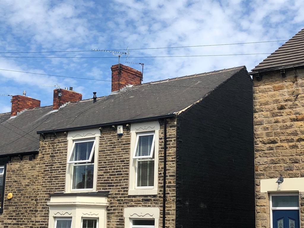 DeltaRooftop's tweet photo. Another happy customer!

Loft Conversion inc. Full Roof Refurbishment

All Aspects of Roofing undertaken;
- Pitched Roofs
- Flat Roofs
- Dormer Extensions
- Fascia, Soffits and Guttering
- Cladding and much more.. 

All work is Guaranteed and Completed by Qualified Roofers. https://t.co/FXW6Isv3Ie