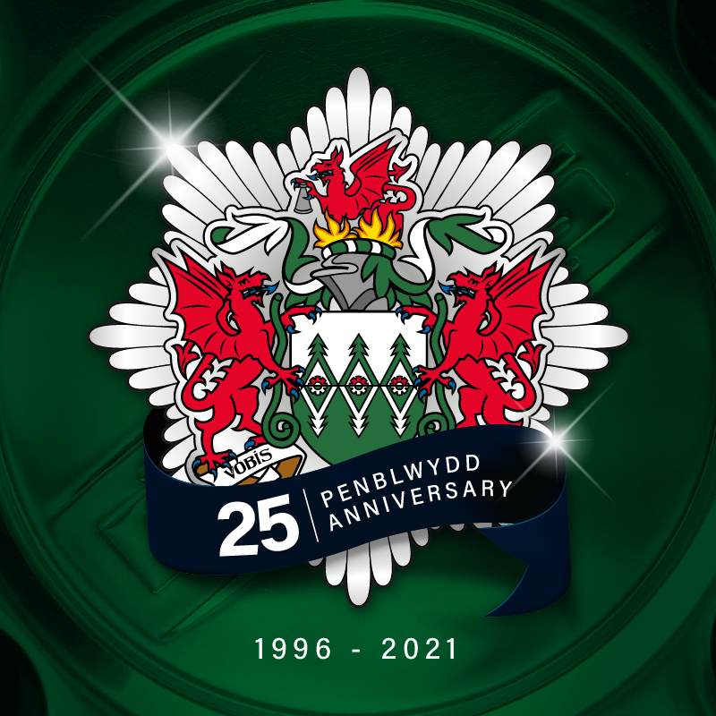 Mae 2021 yn nodi 25 mlynedd ers ffurfio Gwasanaeth Tân ac Achub Canolbarth a Gorllewin Cymru. 
Crëwyd y Gwasanaeth yn 1996 o ganlyniad i Ddeddf Llywodraeth Leol (Cymru) 1994, wedi i Frigadau Tân Dyfed, Powys a Gorllewin Morgannwg uno🚒🏴󠁧󠁢󠁷󠁬󠁳󠁿
#25mlynedd #MwyNaGwasanaethTân
