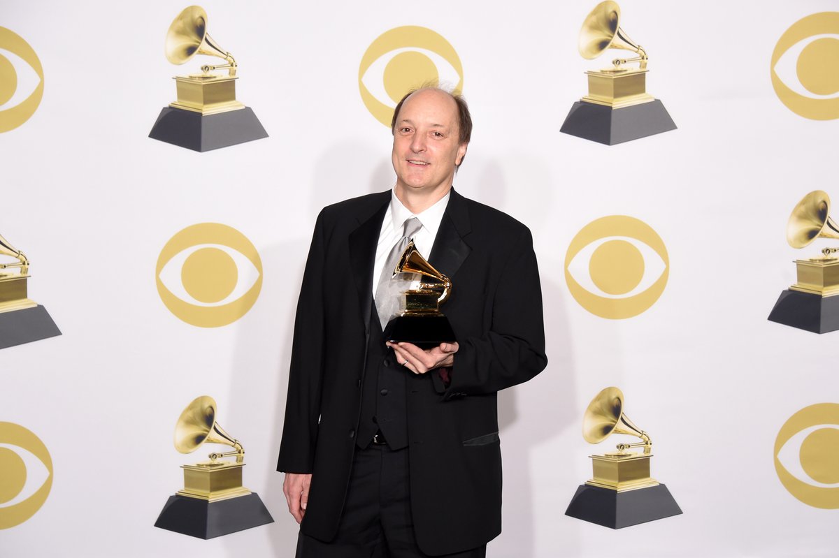 RecordingAcad's tweet image. This is #DavidFrost&apos;s 11th nomination in the Producer Of The Year, Classical category: grm.my/3bAhT58 🎵

He has won the category six times. #GRAMMYs