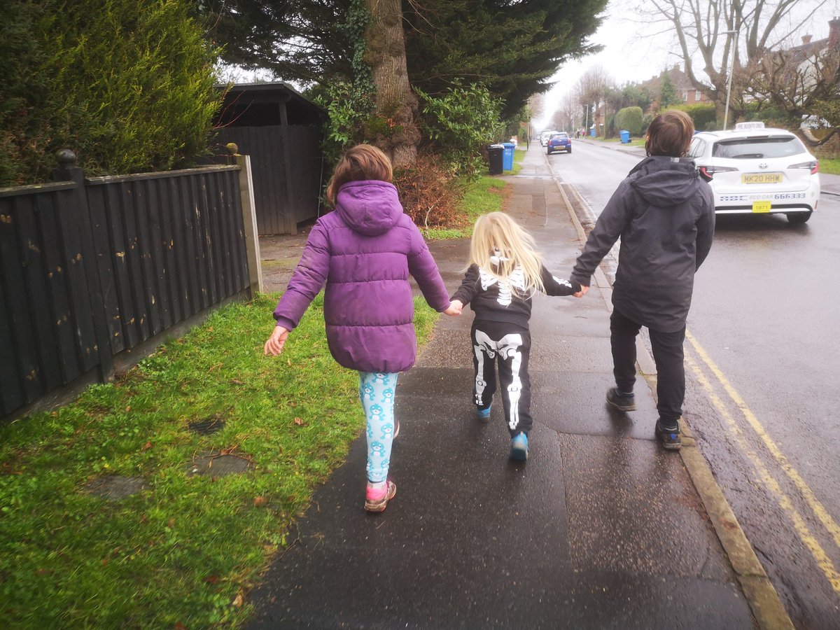Running2staysa1's tweet photo. Awww how lovely... Only 2 minutes earlier 2 out of 3 were screaming/crying over who was 'winning' and who should hold whose hand.. πππ¬ All good now & about to bake a lemon drizzle for red200 tomorrow. #lockdownlife #keepingongoing https://t.co/1dNBmSH6W8