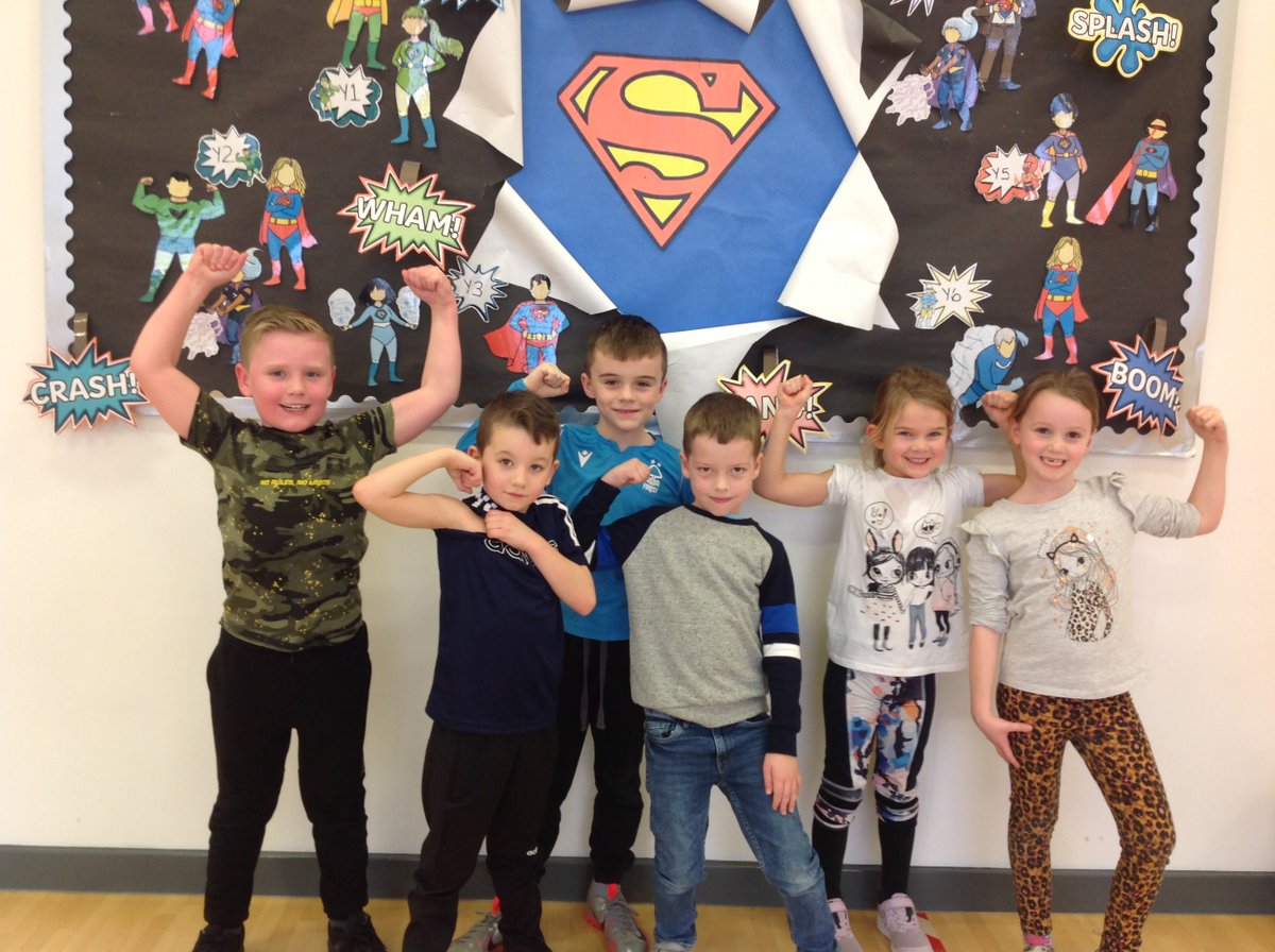 BeaconAcad's tweet photo. The Y2 hub team have been working hard on their fitness levels this afternoon with a quick burst of circuit training #GATActive #circuits #fitness #ActiveBursts https://t.co/y76Gh3fOnW