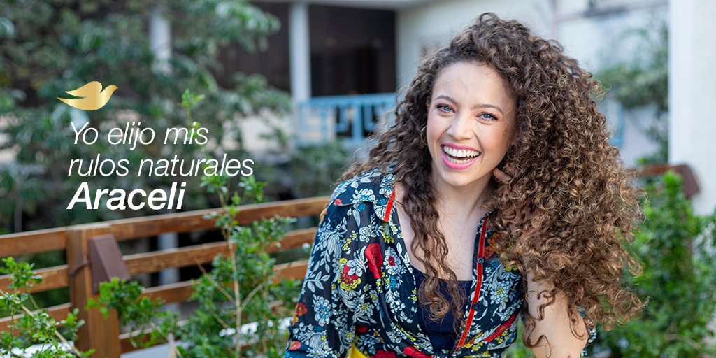 Dove_PY's tweet photo. ¿Qué profesión creés que tiene Araceli? 
-Bailarina 
-Actriz 
Estudiante de medicina 
¡Respondé abajo! 
#TuPeloTuElección https://t.co/wZl3f3GBul