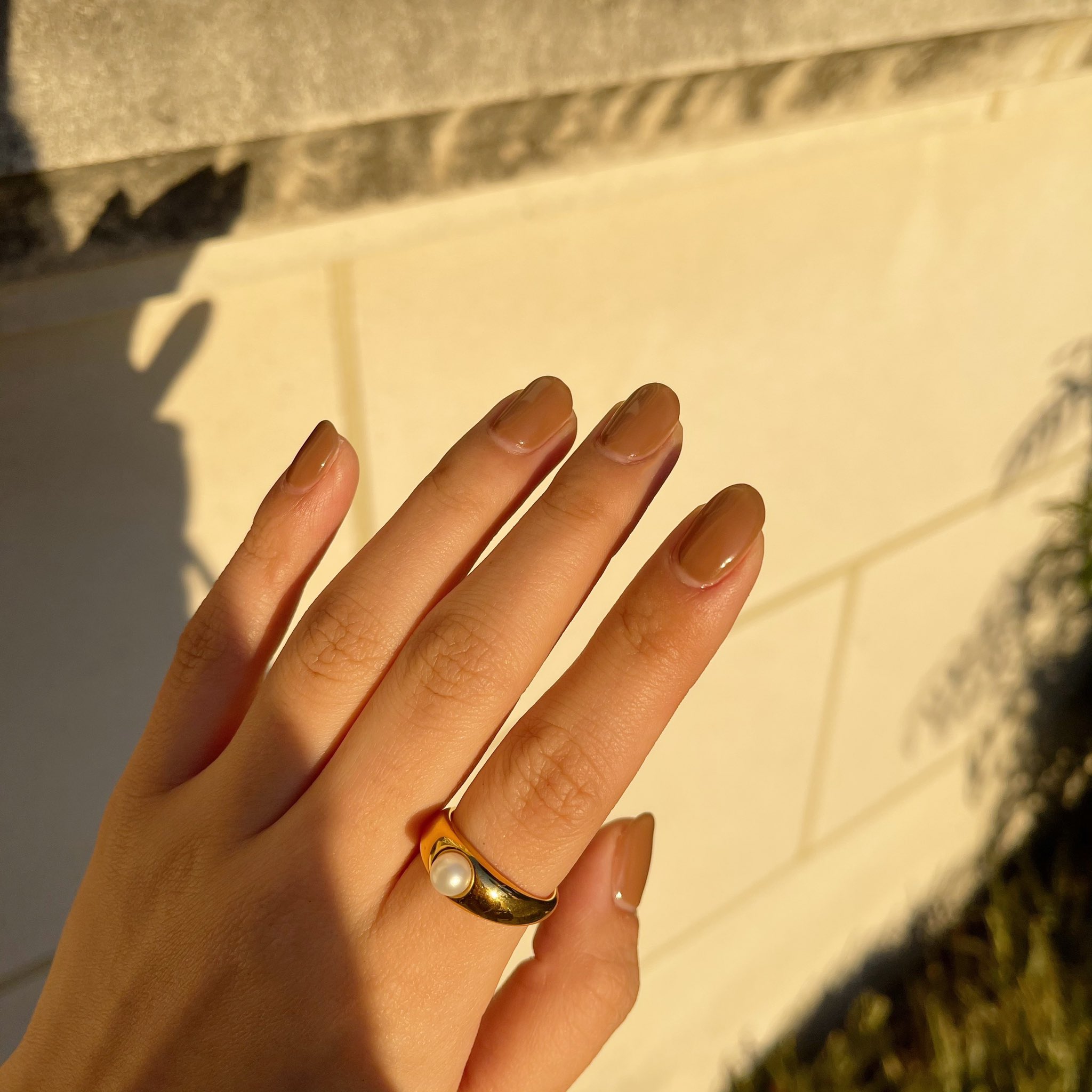 高木由梨奈 たかぎゆりな Auf Twitter 少し前にネイルを変えました 指先の色もパーソナルカラーを意識すると手が綺麗に見えるとのことなのでイエベ秋カラーを意識したブラウンに ネイルを変えると気分も上がる 表参道 にあるdeicyというサロンでやって