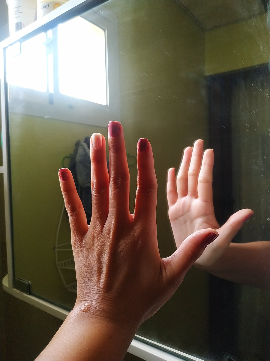 johaaaa___'s tweet photo. Mi linda mano 💅🏼
#hands #handsandlove #handslove #handslovers #pies #piesbonitos #piescalientes #piessexys #feethot #handspretty #sexyfeet #feetporn #handsporn #prettyfeet #feetfetishnation👣 #handsfetishnation 👐🏼 #feetgirl #feetfetishworld #foodfetish #foodfetishcommunity https://t.co/O60xuKgZ8F