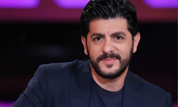 BeirutcomMag's tweet photo. طوني عيسى:"أختار نجوى كرم لعزف الطبلة الى جانبها.. الأدوار النافرة لا تعطي نجومية.. ويكشف عن دين خطيبته وموعد الزواج https://t.co/zN8QOkj6Mz 
#BeirutcomMag via @BeirutcomMag 
@TonyissaActor #طوني_عيسى #بيروتكم @najwakaram  @RalphMaatouk1 #رالف_معتوق #VDTL #Spot_On #صوت_كل_لبنان https://t.co/5zwt6qfjei
