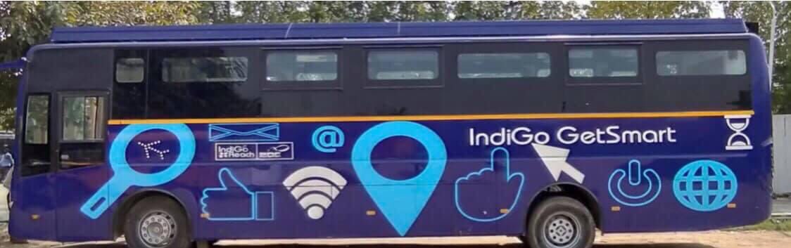 SRFFoundation's tweet photo. #Learningendures for our @IndiGo6E adopted school community as our empowered teachers engage in developing local academic content by conducting virtual classes in #GreaterNoida (#UttarPradesh).
#digitalinclusion #digitaleducation https://t.co/Mpa0EtBoiI