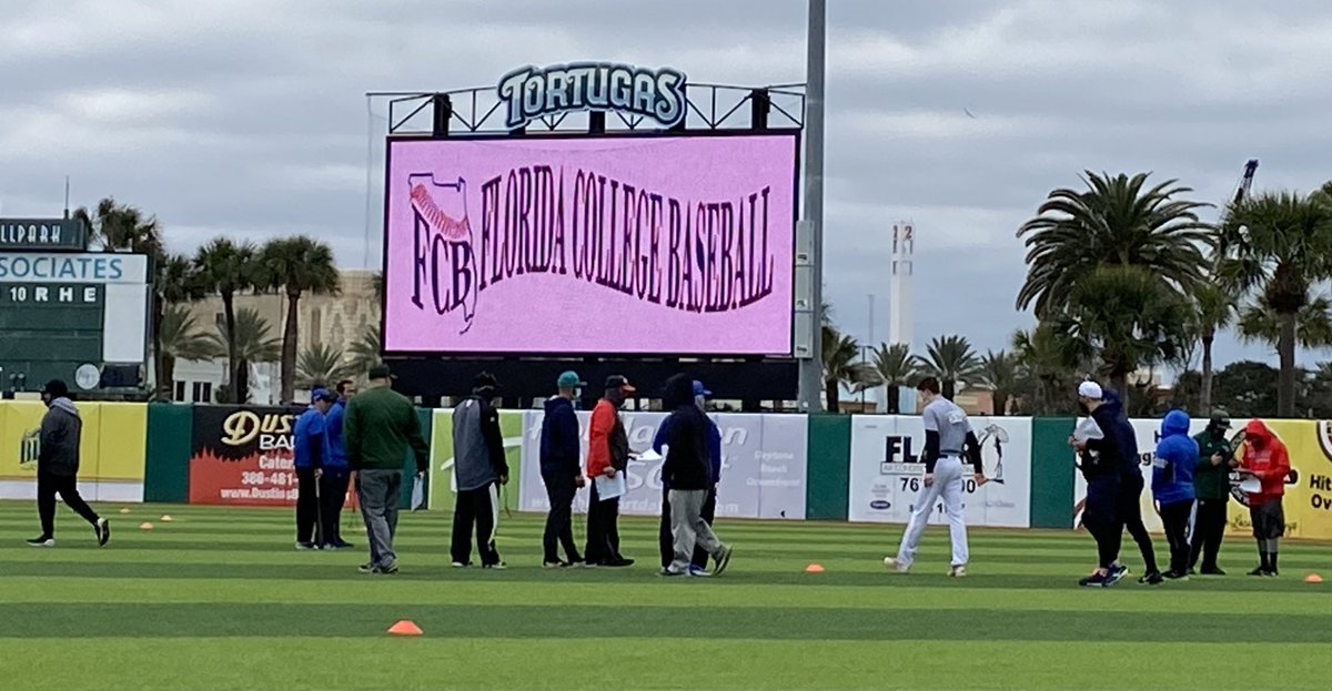 FL_C_Baseball's tweet photo. January 9-10, 2021 #BaseballShowcase #showcase Thanks everyone for participating!
Thanks @daytonatortugas for the field #ballpark and here the school that participating in the #recruiting #baseball #event Please read comment tweet for the #school attendance lineup https://t.co/wT14w6JSM6