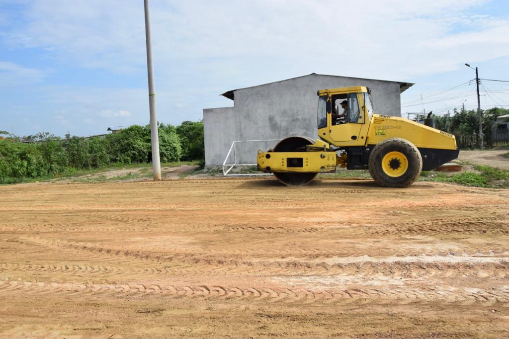Larry_vite's tweet photo. NUEVO SANTA ROSA #Alborada2 #CanchaDeportiva 

En la ciudadela Alborada II de la parroquia Nuevo Santa Rosa, bajo la coordinación de sus dirigentes, esta semana se realizó la limpieza y compactación de áreas verdes y la cancha de indor, donde los moradores de este sector realiza https://t.co/SYbFWVTMI1