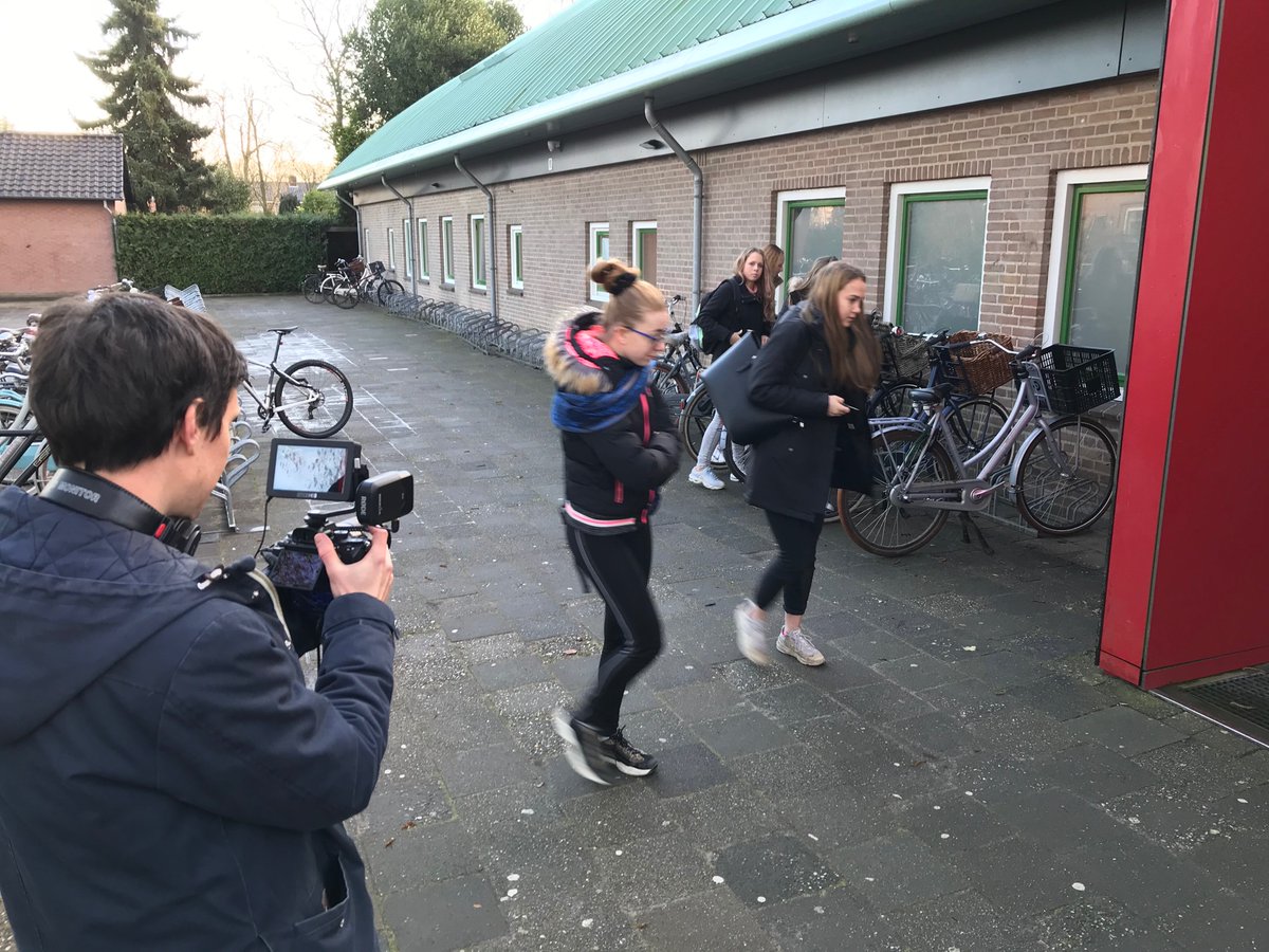 nxt_doorn's tweet photo. COMING SOON... Wie zijn onze leerlingen? Wat doen zij op een schooldag? En natuurlijk.. waarom hebben zij voor Mavo Doorn gekozen? Binnenkort is dit allemaal te zien in ONZE promotiefilm! 🎥 🍿 

#ONZEleerlingenzijnTOPPERS
#EdwardCookbedankt https://t.co/PBpzJaPbvL