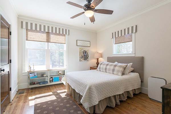 BudgetBlindsJax's tweet photo. Treat yourself — and your #bedroom — to a little color makeover with neutral woven wood #shades and a patterned valance. Give #Budget Blinds of Jacksonville a call today at (910) 219-3910 #jacksonvillenc #blinds #shutters #interiordesign #style https://t.co/GGDT0063Vf
