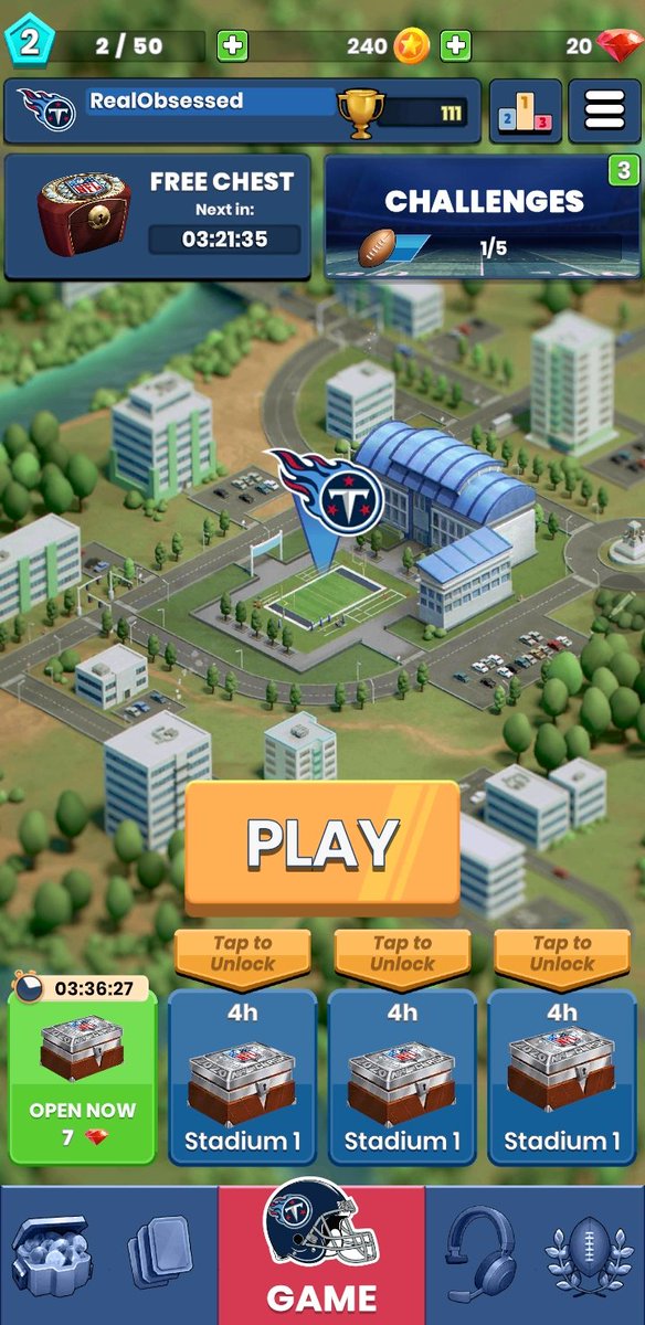 RealObsessed's tweet image. Who here plays NFL Clash! I may alternate between videos of @NBASuperCard and @NFLClash 😁