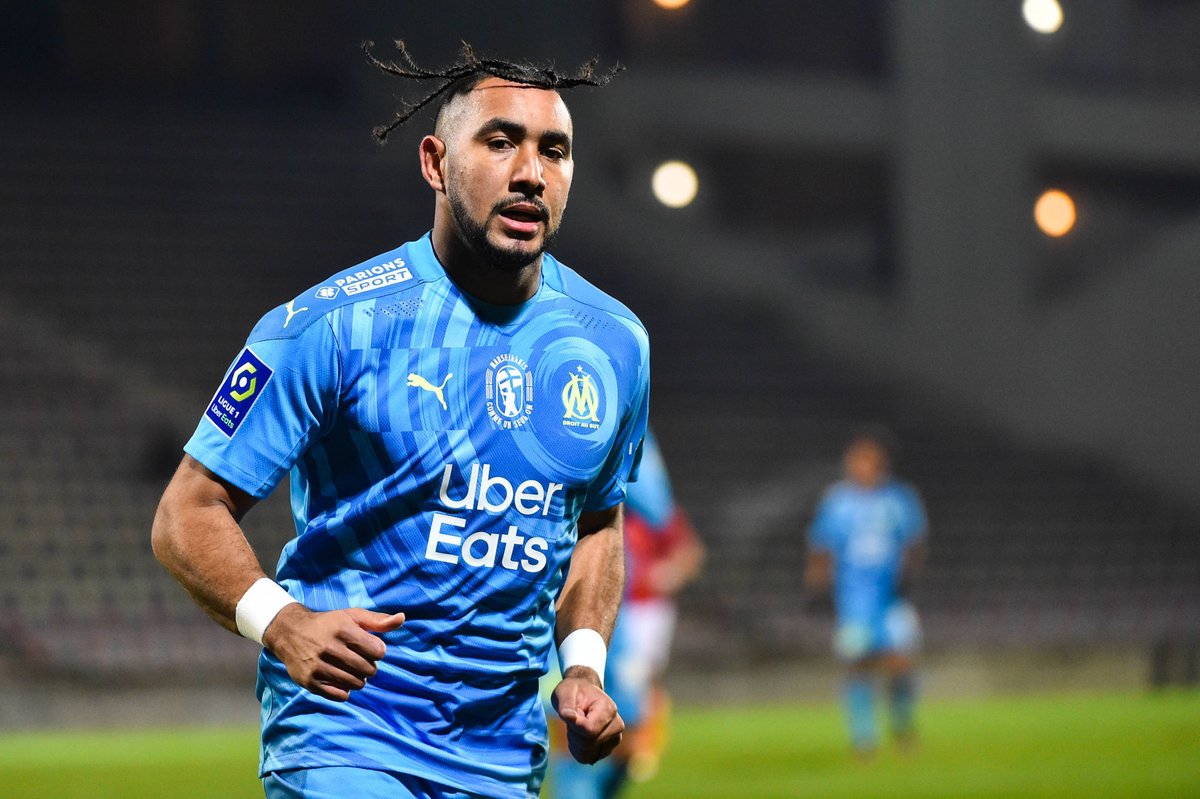 ActuFoot_'s tweet photo. Si Marseille bat Paris ce soir, Dimitri Payet remportera le deuxième trophée de sa carrière.

Le premier depuis la Coupe de la Réunion en 2004. https://t.co/6zwKKD7KuG
