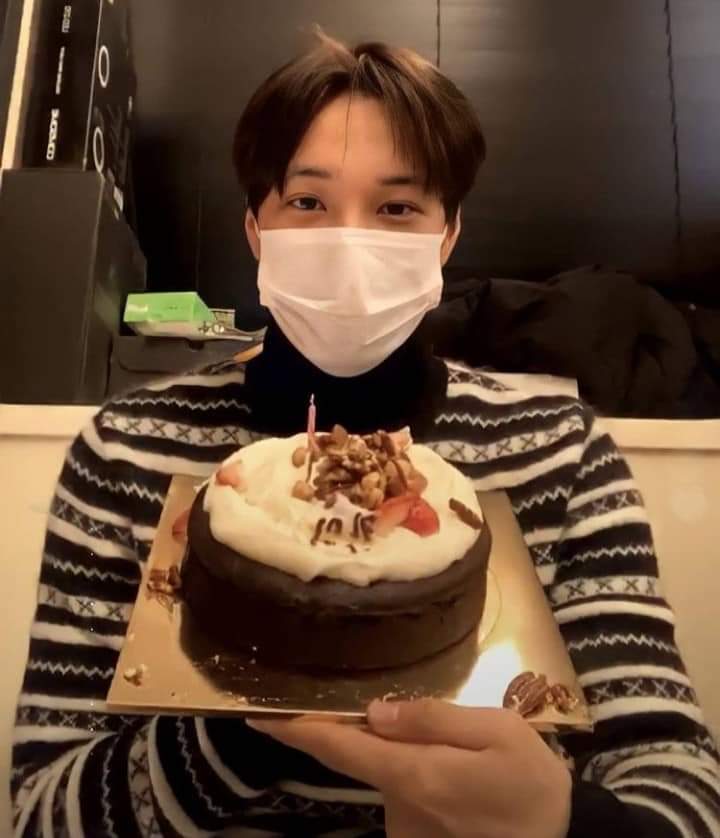 ExoMayelin's tweet photo. #종인아생일축하해 https://t.co/5ITsssqG56