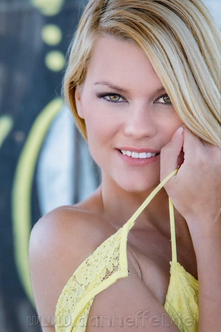 Do you like those eyes?🥰 #izzydelphine #model #photomodel #czechmodel https://t.co/9T9leKFBCr<a href="/tag/izzydelphine"class="tags">#izzydelphine</a><a href="/tag/model"class="tags">#model</a><a href="/tag/photomodel"class="tags"><span>#photomodel</span></a><a href="/tag/czechmodel"class="tags"><span>#czechmodel</span></a>