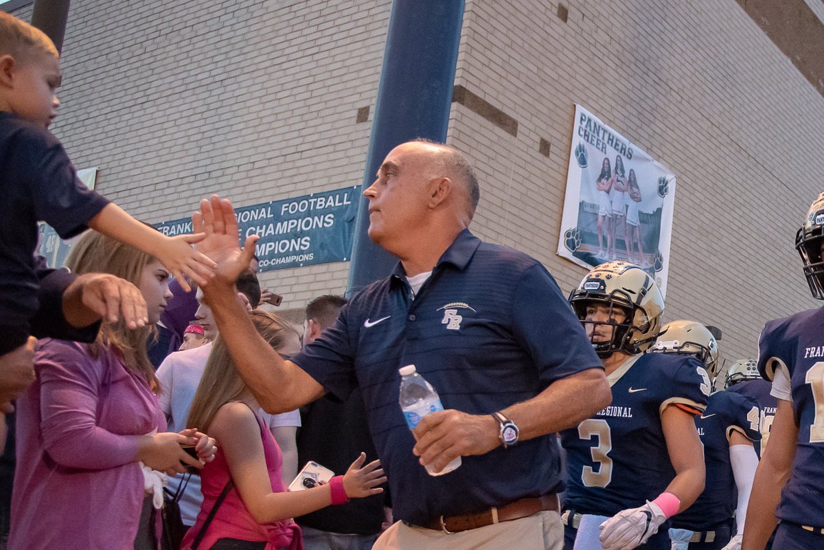 westernpasports's tweet photo. Best wishes to @FRPantherSports head football coach Greg Botta on news of his retirement from coaching. 27 seasons developing future leaders, 177 career wins, 7x conference champ, WPIAL and PIAA Champion. #respect 🏈🏆🐐 @FRSDPanthers @FRGameday https://t.co/29IrIaiKTn