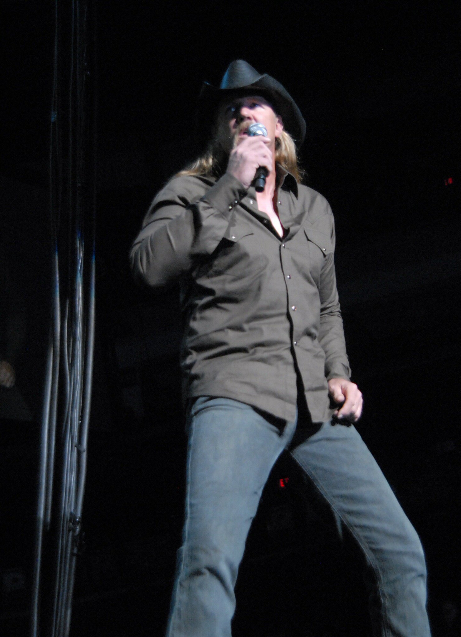 Wishing happy birthday to Trace Adkins! Here\s a \"Million Dollar View\" from 2008 at The Schott 
