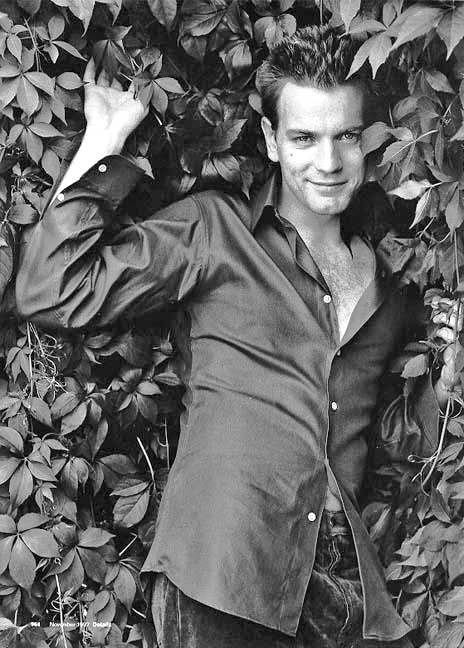 Ewan McGregor and Hayden Christensen twinning, a thread.