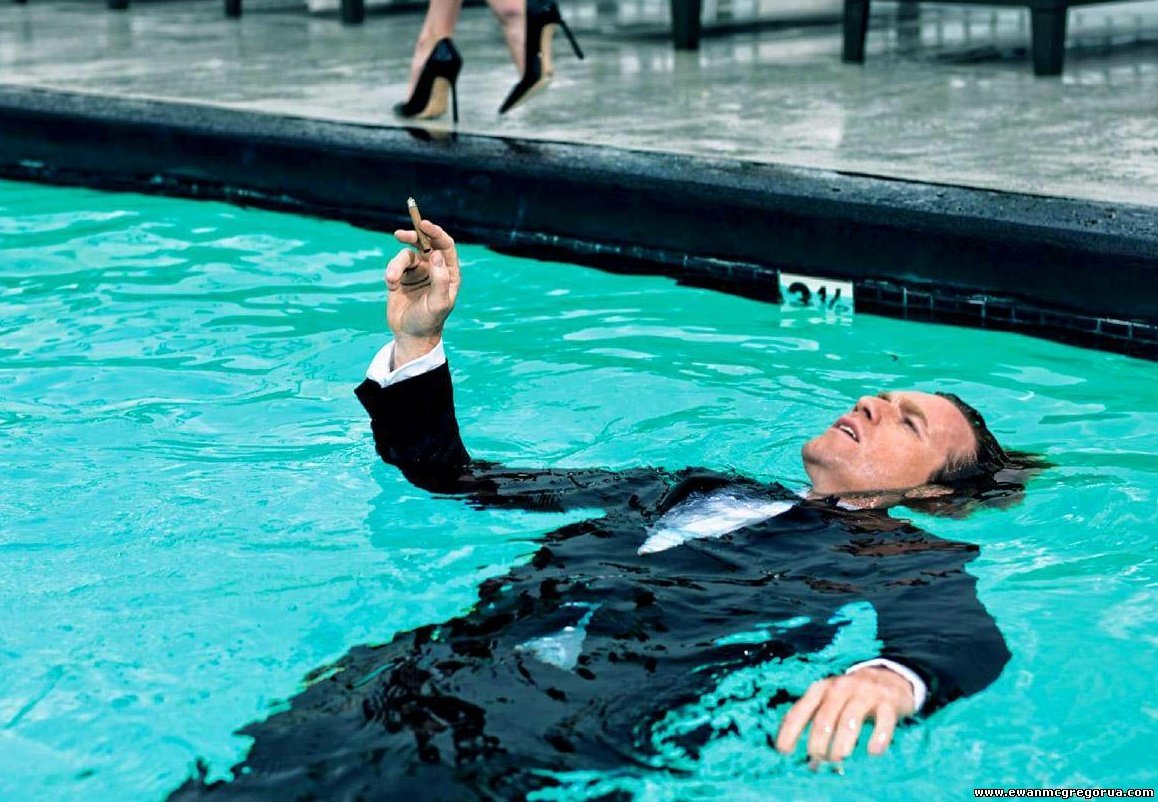 Ewan McGregor and Hayden Christensen twinning, a thread.