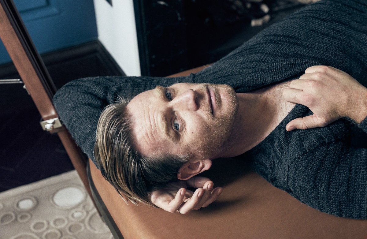 Ewan McGregor and Hayden Christensen twinning, a thread.