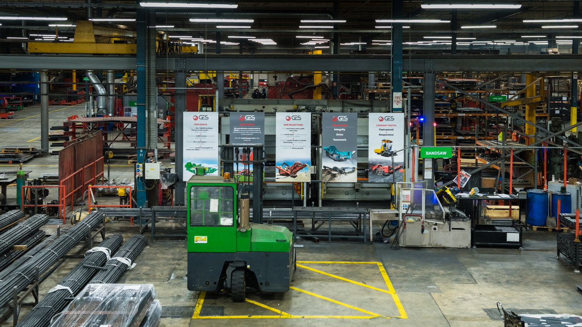GES_LTD's tweet photo. Due to increased demand for our services, GES are currently recruiting for a number of Fabrication Welders and a Manufacturing Engineer at our factory in Campsie, Derry. Apply at hr@ge-spares.com
@ManufacturingNI 
#crushing #screening #exports #steel #ManufacturingUK  #welding https://t.co/REEvPjXsEA