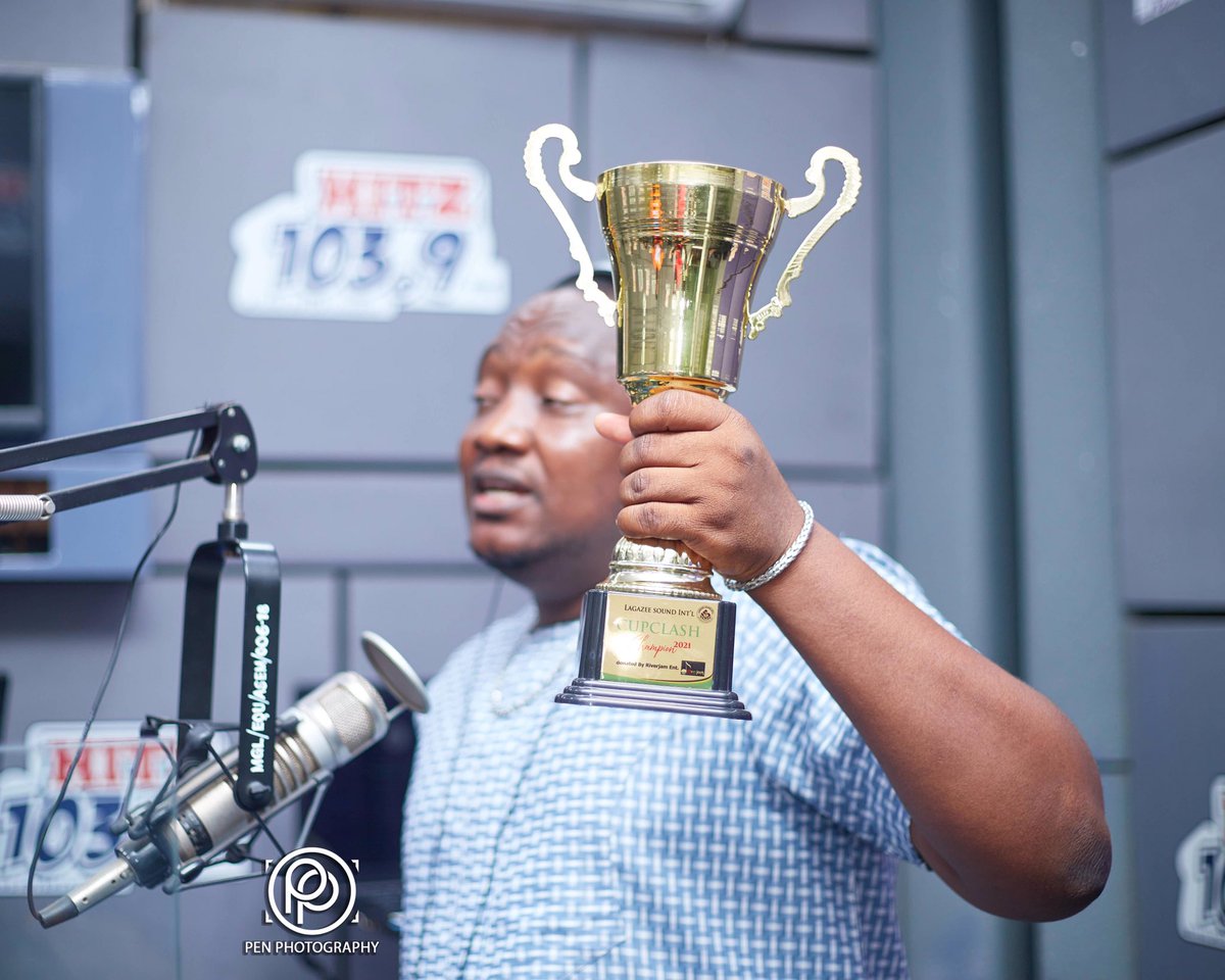LagazeeSoundGH's tweet photo. #YaadSettingz On @Hitz1039FM Present • @LagazeeSoundGH • #LagazeeSoundIntl Cup Clash 2021
#NexusSoundSystem vs #FyahKrewSoundIntl
Venue - Porton’s Gardens • Dzorwulu 
Date - Fri 29th Jan.21
Rate - 20
Time - 7pm
Guest Selectors - @DjRasNico x @bashking 
MC - @kojokombolo https://t.co/P3CUuJMsHG