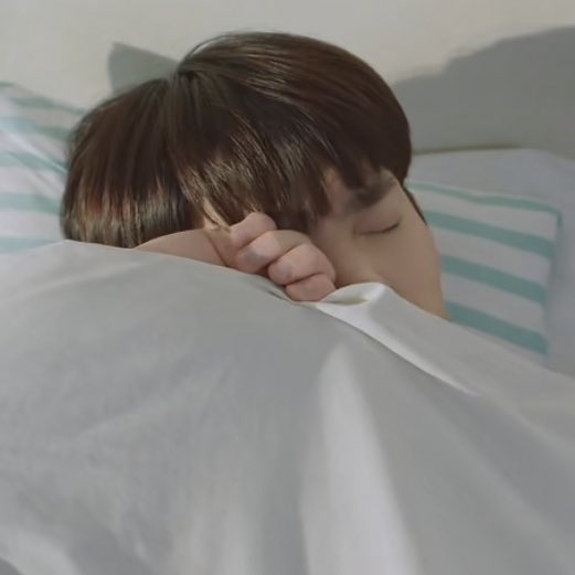 minectr_'s tweet image. เมี๊ยวๆแมวตื่นนอน