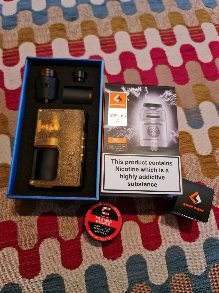Very happy with this vapemail and the candy vape pulse was only £7.99 😱
Don't know if it's still available but got it from rainbow vapes!
#vape #vaping #exsmoker