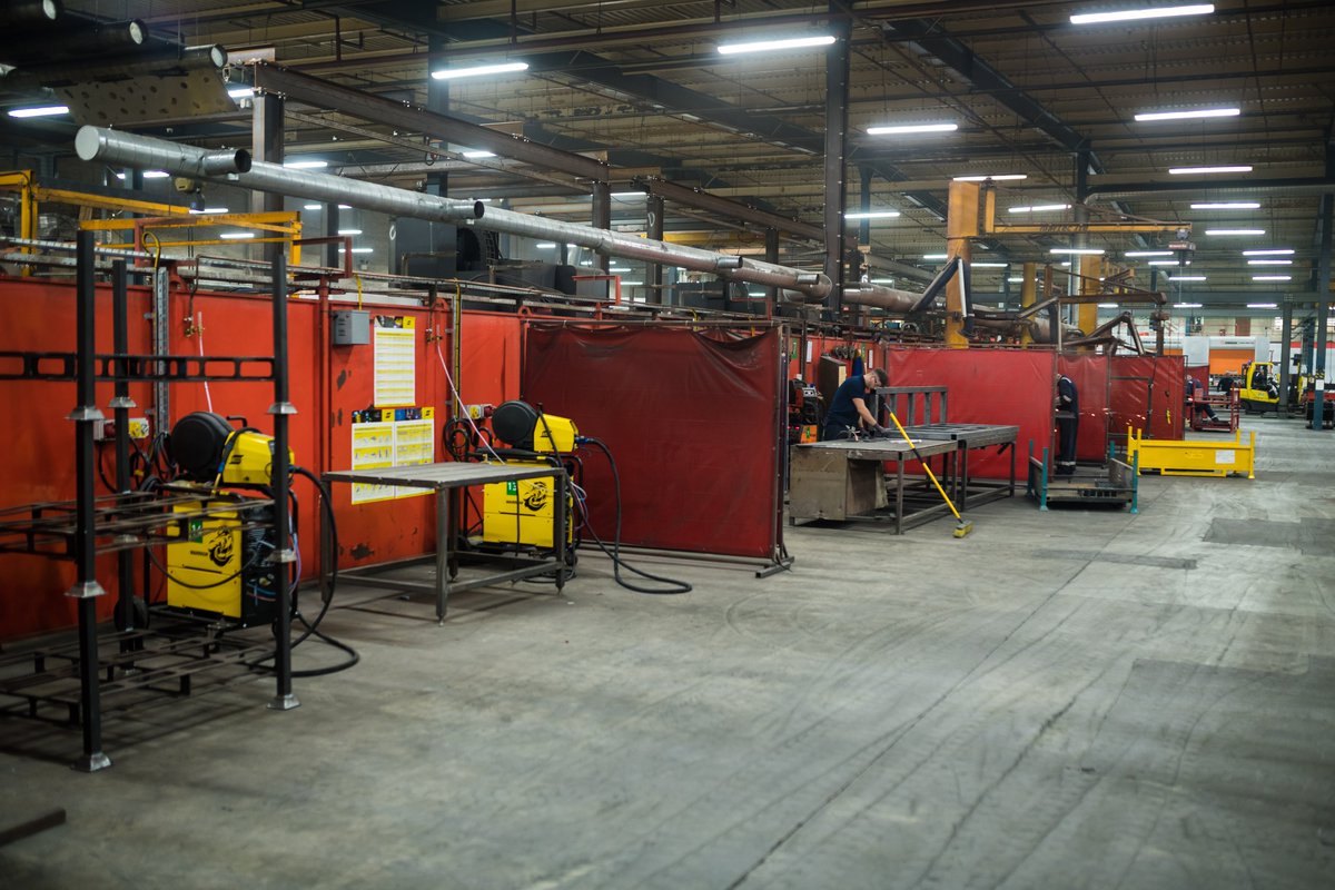 GES_LTD's tweet photo. Due to increased demand for our services, GES are currently recruiting for a number of Fabrication Welders and a Manufacturing Engineer at our factory in Campsie, Derry. Apply at hr@ge-spares.com
@ManufacturingNI 
#crushing #screening #exports #steel #ManufacturingUK  #welding https://t.co/REEvPjXsEA