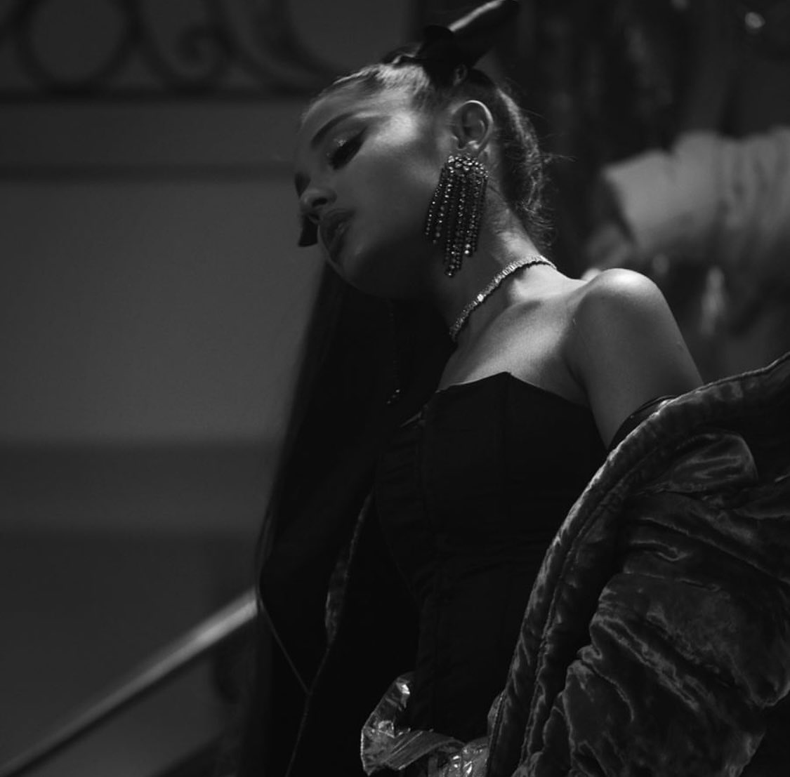 throwbackagb's tweet photo. Ariana via Instagram 2 years ago today (13th January 2019) https://t.co/gWJy9GZtfJ