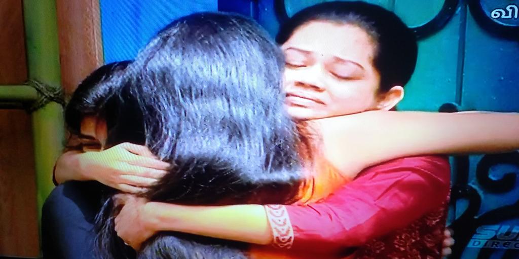 ZombieSpringDay's tweet photo. Anitha is back 🥺Hope she is doing good 
#BiggBossTamil #BiggBossTamil4 #BiggBoss4Tamil #Anitha https://t.co/taM4wOIk6k