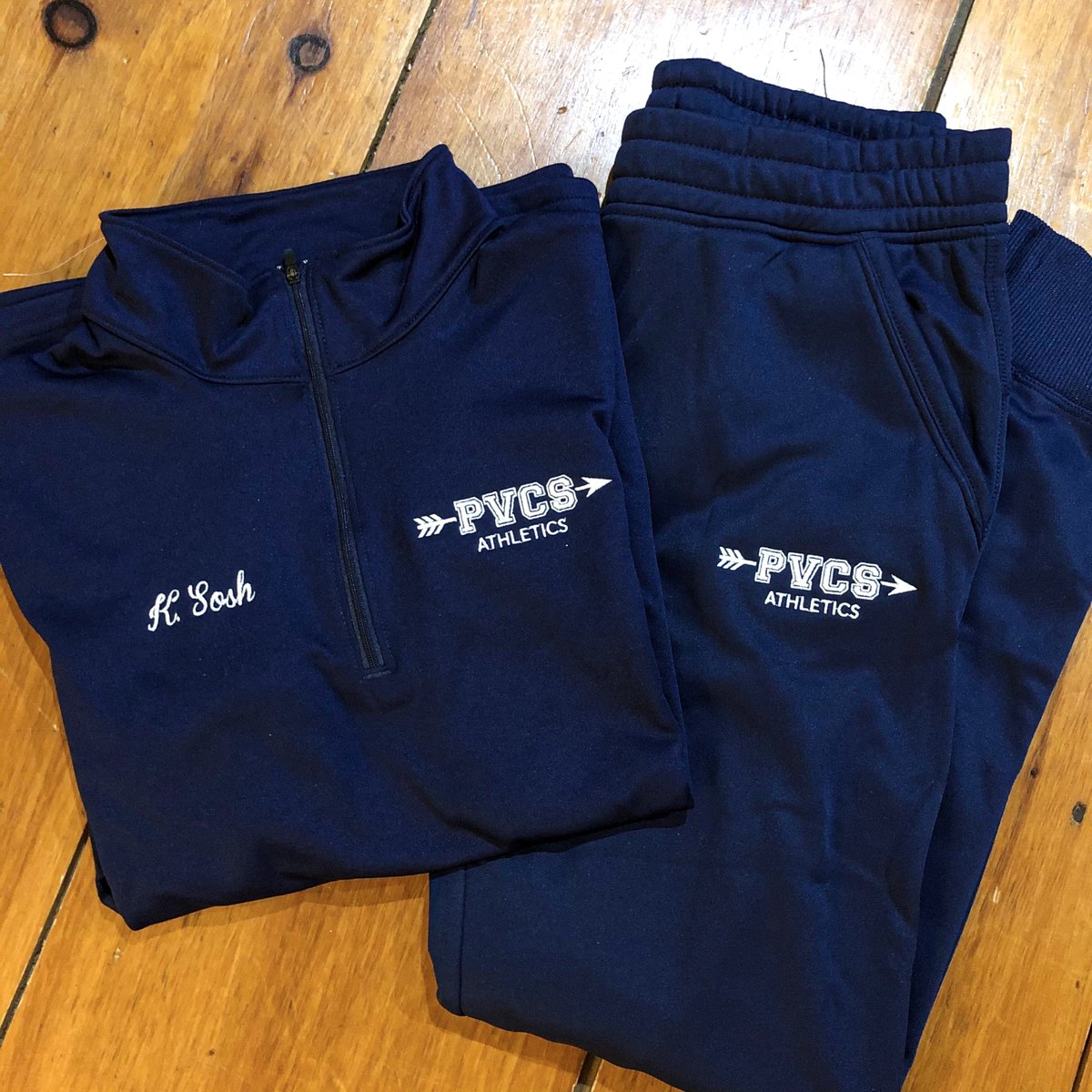 323sports's tweet photo. Pleasant View Christian School (@PVCS_Warriors) is looking sharp in these classic navy @augustaactive team warm-ups 💪

#323sports #augustasportswear #augustaactive #teamgear #teamstore #teampacks https://t.co/Dvc0CU6vHG