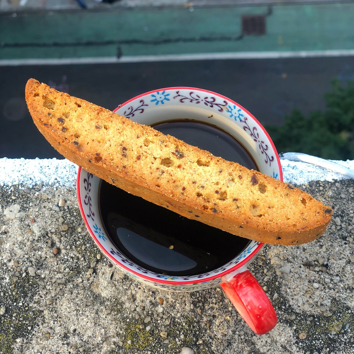 Perfect timing for that afternoon ✨Pick-Me-Up✨