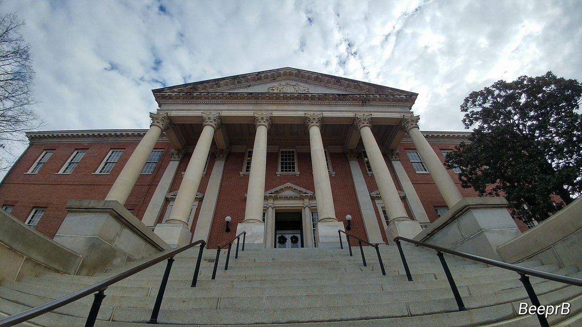 BeeprBuzz's tweet photo. Happy First Day of Session Maryland!!
Welcome back to the Maryland State House legislators.
Thank you for all you do for Maryland.
#firstdayofsession #Maryland #Annapolis #BeeprBuzz https://t.co/8C4HueR8nc