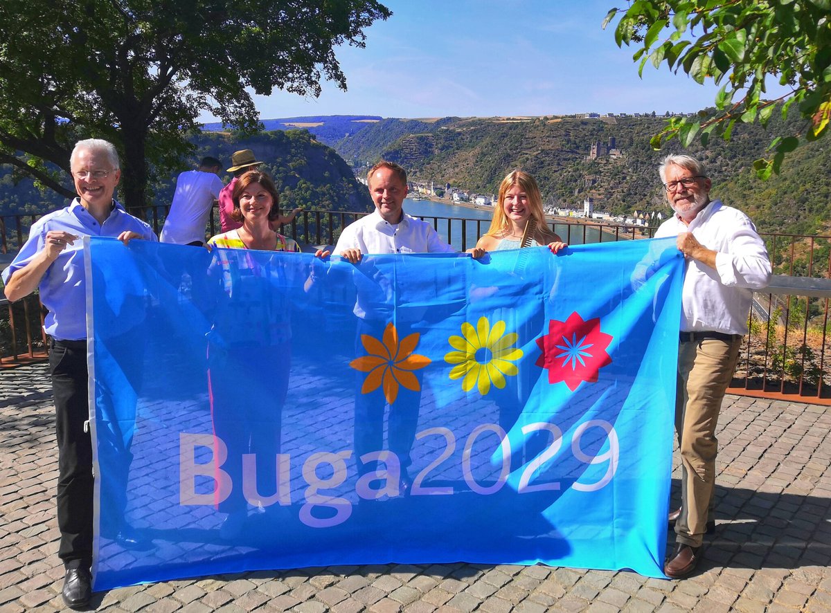 Die Entwicklungsagentur Rheinland-Pfalz hat jetzt den Tätigkeitsbericht 2020 vorlegt. Darin lesen Sie auch ein ausführliches Kapitel über die Aktivitäten zur BUGA 2029.

#buga2029 #mittelrheintal 

ea-rlp.de/entwicklungsag…