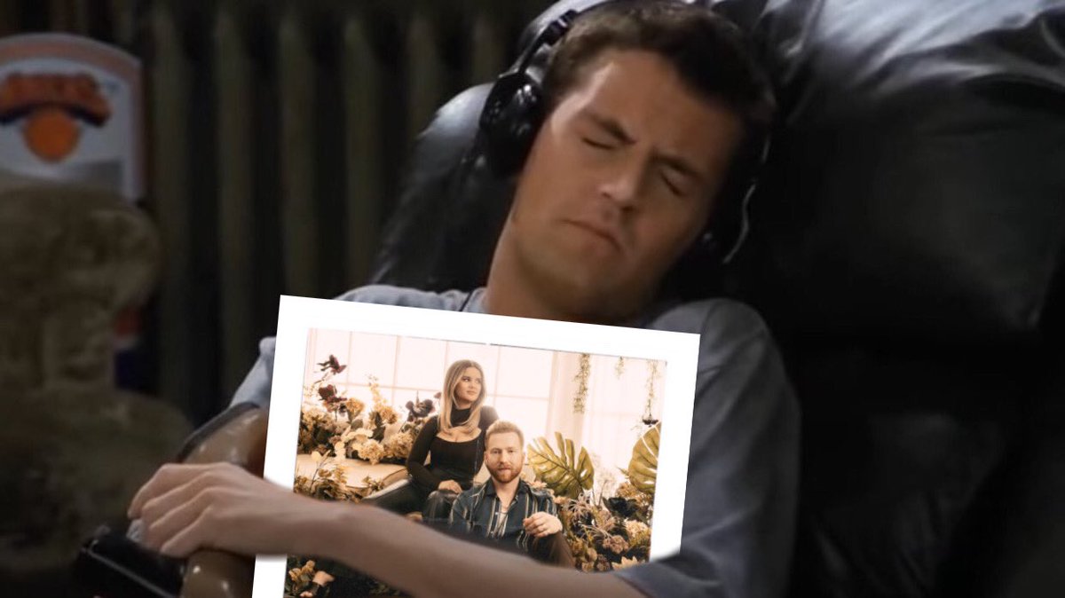 burberryloulia's tweet image. ITS HERE AND ITS BEAUTIFUL WOWOW 🥺😭 #LineByLine @jpsaxe @MarenMorris