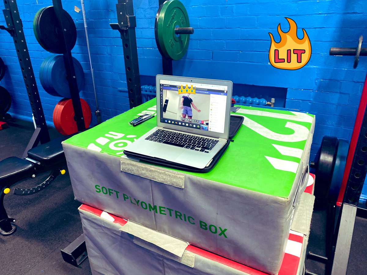 BGSRUFC's tweet image. Well done to our 1st XV captain for running today’s Senior #HIIT session for the boys. Great effort from those who attended. #PikePressups ouch💦. Well done and keep active 🙌