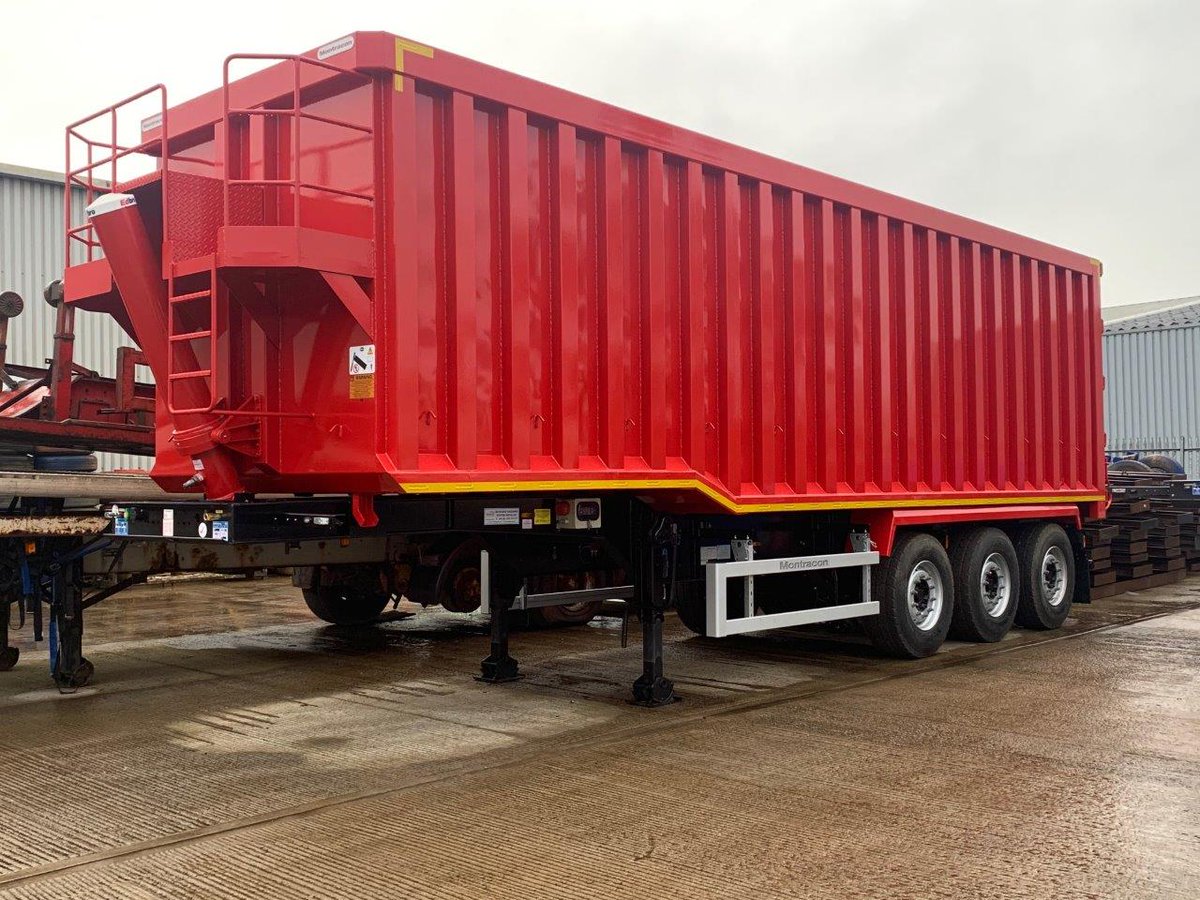 Whether you carry aggregates, tar, waste, or scrap metal our steel body tipper has been tried and tested in some in the hardest of working environments. https://t.co/2PTF7dMH6J