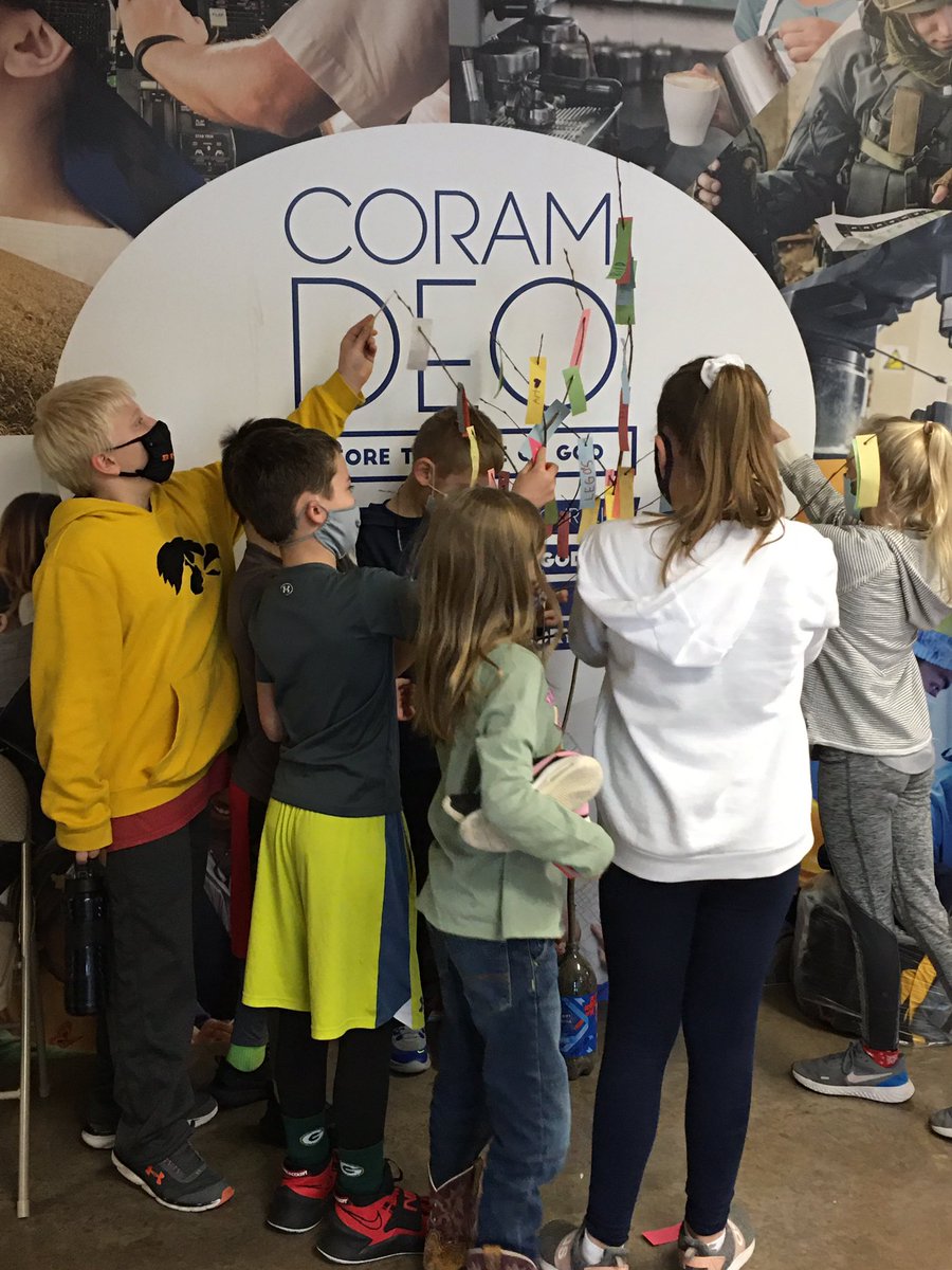 HeritageNL's tweet image. This morning in Chapel, we discussed Bezalel and Oholiab - the builders that God called by name, and gave creativity to, in making the Tabernacle. Students then listed the gifts God has given them to create beauty and decorated our own “Beauty Tree.” #HCSTransform #BeautyMakers