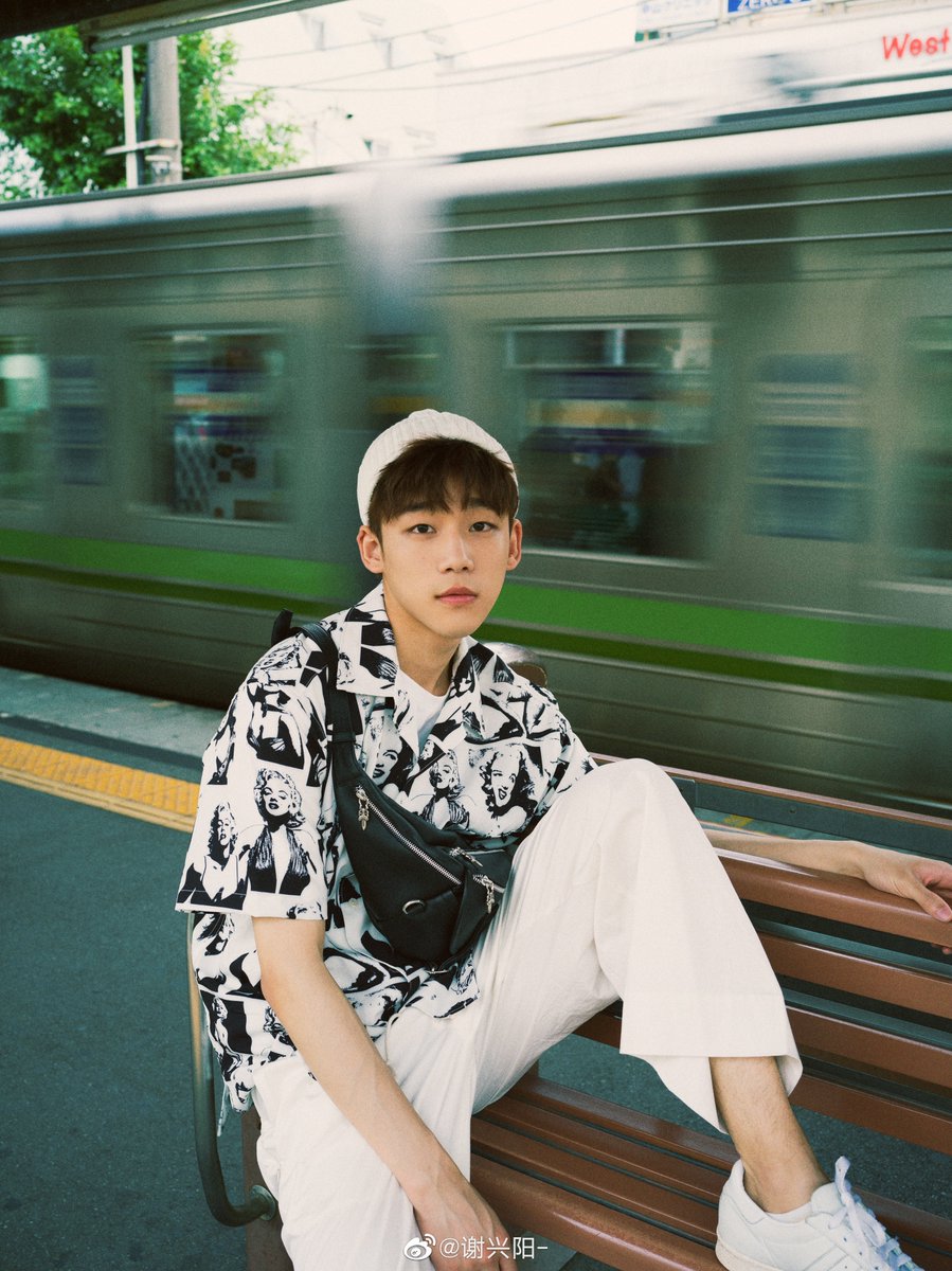 谢兴阳- xie xingyang- 1999.07.22- from hangzhou, zhejiang- went to communication university of china, performance dept c/o 2019- under bad water entertainment- starred in i want to return this youth and hello, my youth #谢兴阳  #创造营2021  #Chuang2021  #创4  #ProduceCamp2021