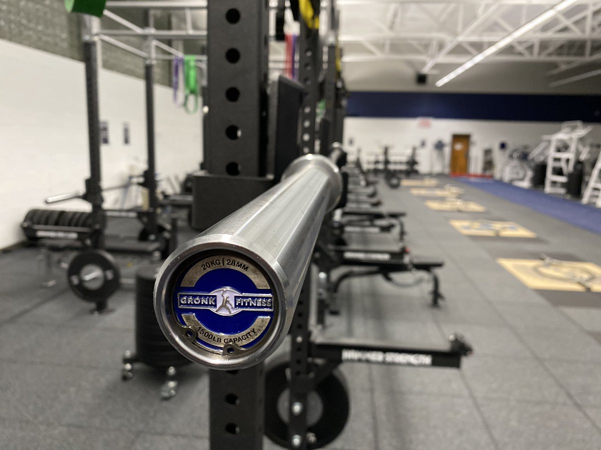 patrickpirving's tweet image. Ready for this afternoon’s workouts with our student-athletes. Getting better everyday. Sign up for your time slot with @_gcstrength. #GCPride.
