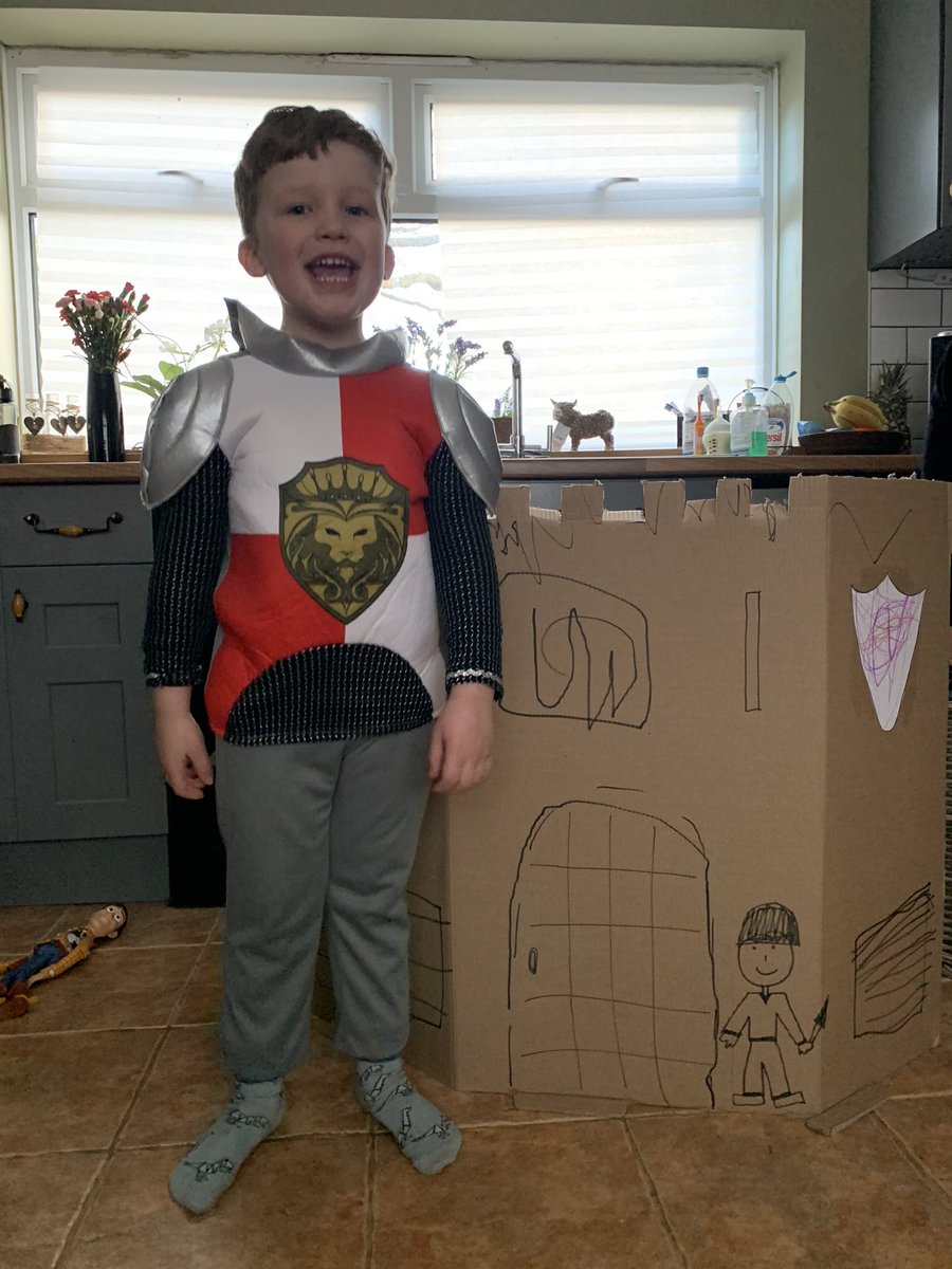 Fishcake1552's tweet photo. Today we built a castle! A rather feeble attempt on my part but Sir Oliver, defender of the realm, loved it #homeschooling2021 https://t.co/Ox73pH6ABP