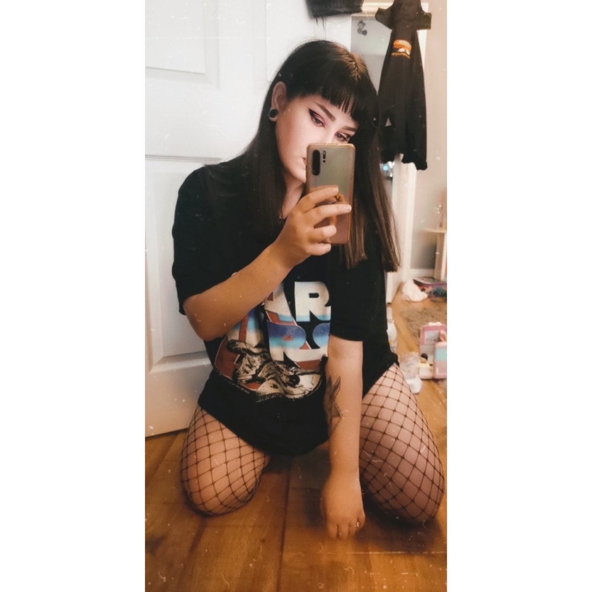 Morris1Stacey's tweet photo. 🪐🖤 https://t.co/mXqQNdVOZh