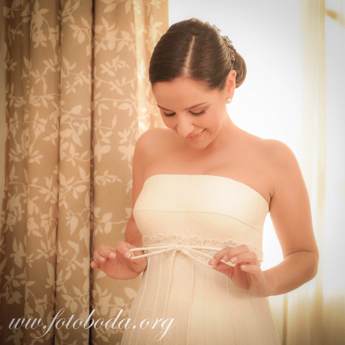 fotobodagranada's tweet photo. Nuestras preciosas novias.... 😍 ¿Te casas? Visita nuestra web https://t.co/OJ0J4wSVyV #FelizMiercoles #Miercoles #Granada #FotoBodaGranada #BodasGranada #Bodas2021 #ComercioLocal #Fotografos https://t.co/NxVvfEotLp