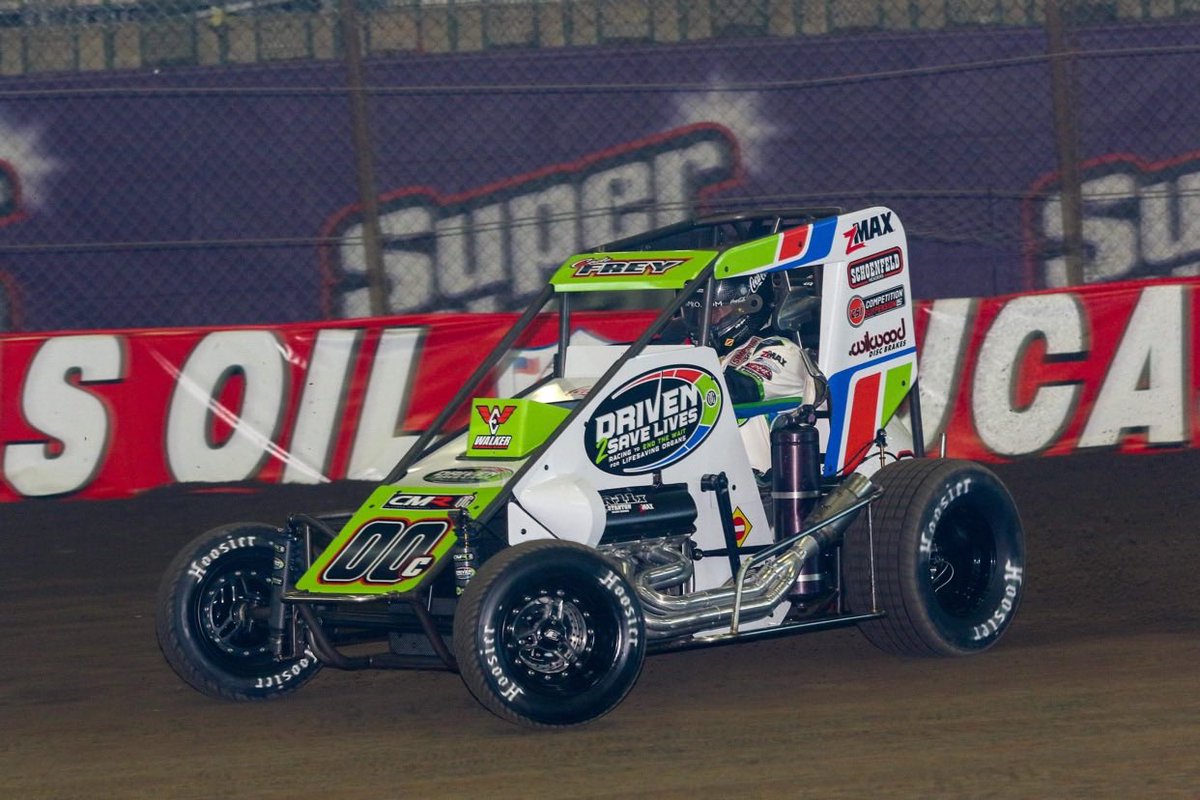 ClausonMarshall's tweet photo. It’s RACEDAY for @RyanJNewman in the @Driven2Save #00C 🙌🏼

He will be making his 2nd @cbnationals start with Team CMR Tonight!

@CocaCola • @Roush6Team • @roushfenway • @AggressiveHyd https://t.co/pV5ALcv6Rm