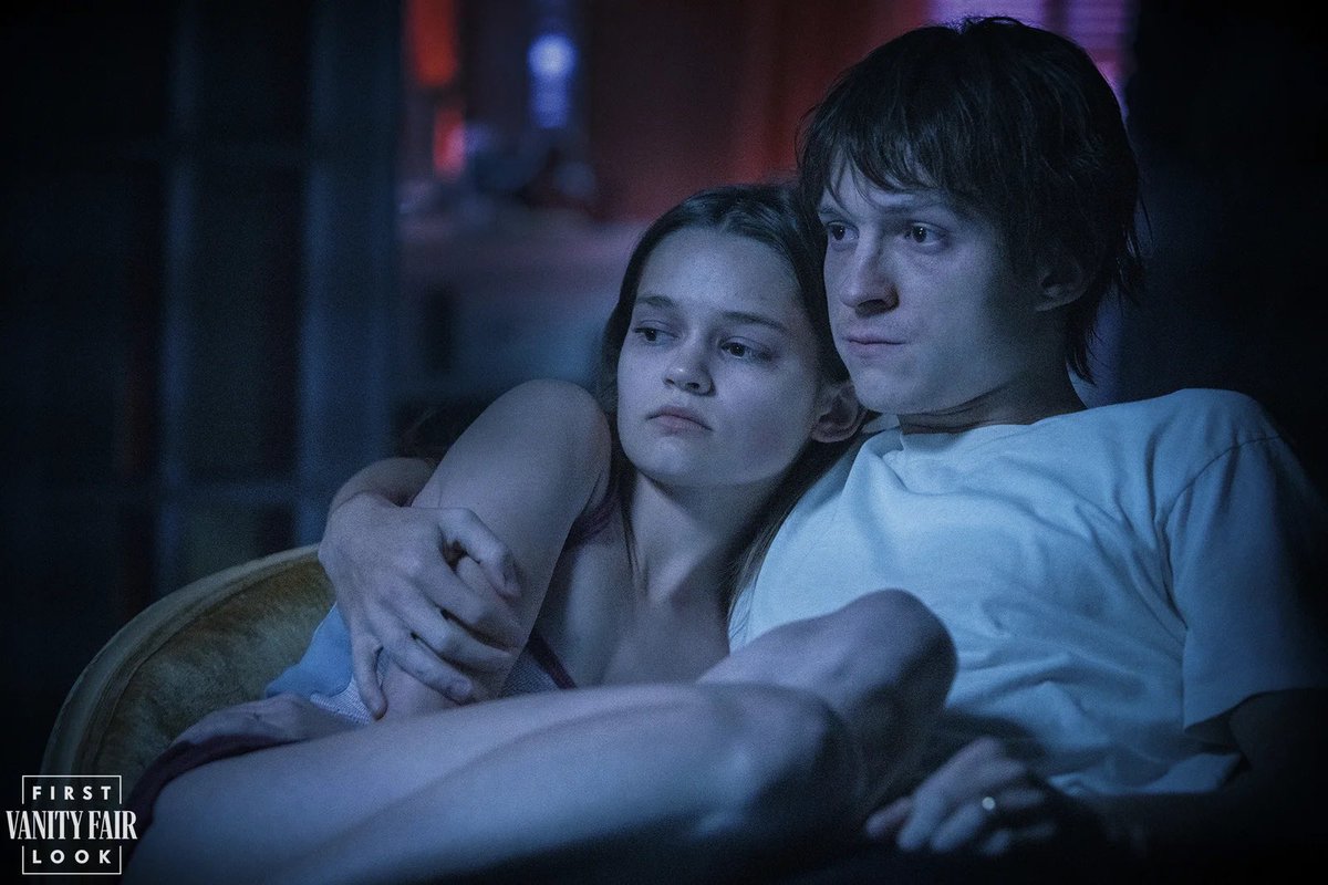 themarvelparker's tweet photo. i just think tom holland and ciara bravo in cherry https://t.co/IuilUo1jTi