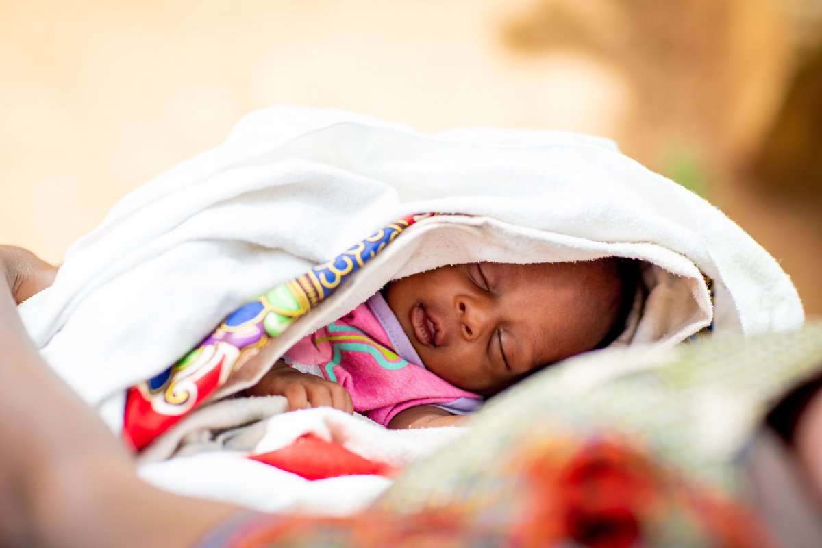 medicalteams's tweet photo. Salama means peace🕊

After a difficult labor, baby Salama brought just that -- peace. Furaha, Salama's mother, felt peace and joy the moment she saw her baby alive and well. 

"I will continue thanking God for saving Salama and the doctors who saved her and me." https://t.co/thCAcZGZJP